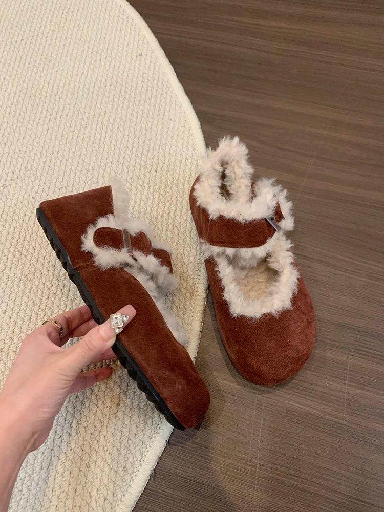 

Niche retro velvet single shoes women s 2025 autumn and winter new Boken shoes platform-soled round head shallow mouth fashion Mary Jane shoes 40