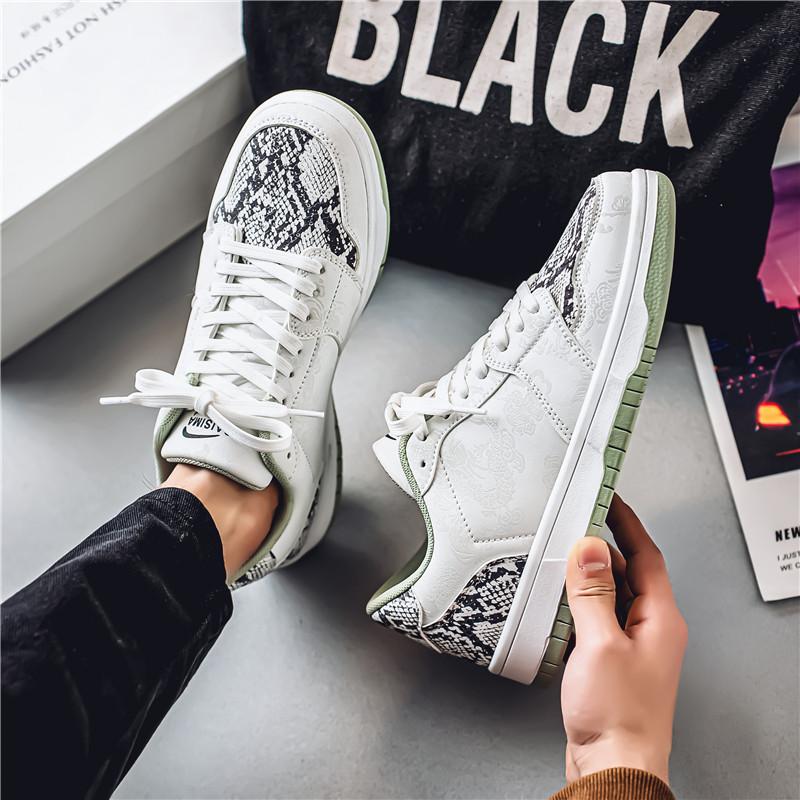 2026 New High Quality Personalized Versatile Trendy Fashion Sports and Leisure Board Shoes Thick Soled Comfortable Men's Shoes
