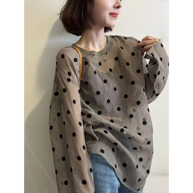 Spring All match fashion polka dot long sleeved shirt, summer new design, elegant Korean Classic Round neck top for women