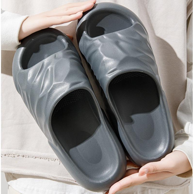 Summer new men's and women's cool slippers home thickened non-slip and wear-resistant outer wear soft bottom deodorant sandals