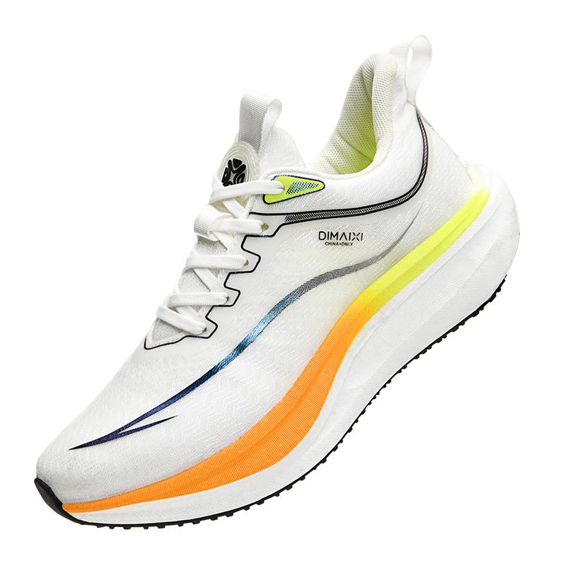 Hot Selling Men Runn Shoes Professional Marathon Outdoor Practical Sneakers Anti Slip Wear-resistant Soft Cushioned Tennis Shoes