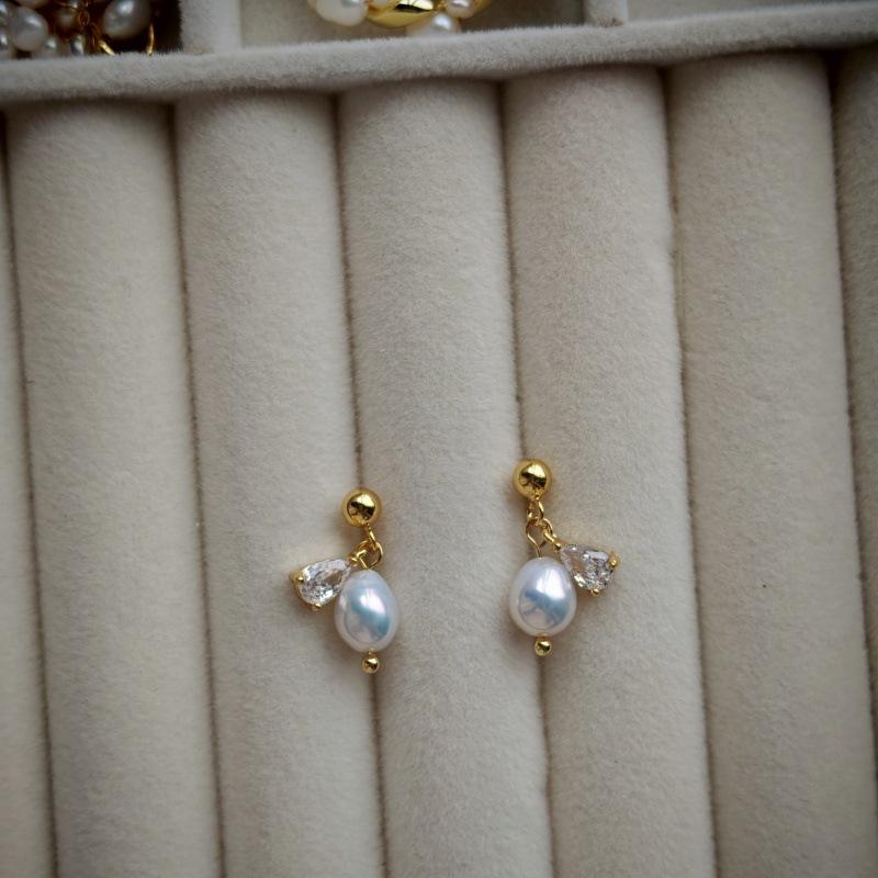Natural Pearl C-shaped Minimalist Teardrop Mid-length 925 Silver Gold-plated Casual Style Stud Earrings Ear Jewelrywholesale