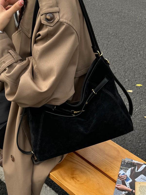 2024 Retro Fashion Large Capacity Women's Frosted Tote - Versatile Autumn/Winter Shoulder Bag