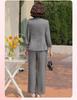 Mom's Elegant Slimming Chinese Style Two-Piece Summer Suit for Middle-Aged Women