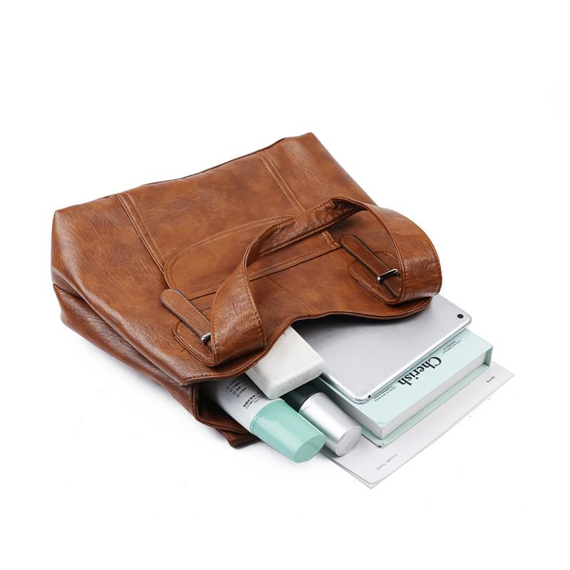 Dámská taška přes rameno z měkké kůže