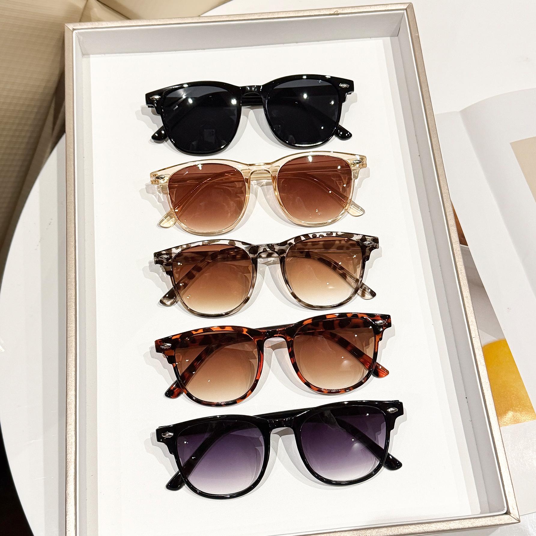

5Pcs Fashionable Round Frame Glasses Set, Lightweight and Portable, Suitable for Long-Term Wear, Stylish Outfit, Holiday Gift