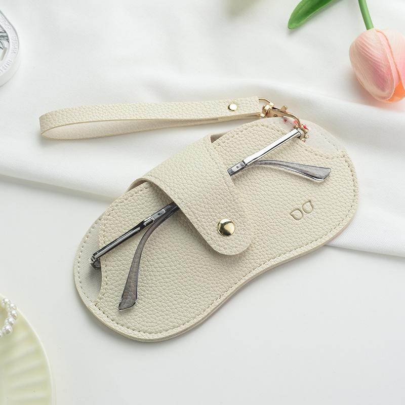 Portable Sunglasses Pouch Leather Neck-Hanging Eyeglass Case Anti-Pressure Protective Sleeve Fashionable Storage Bag for Eyewear