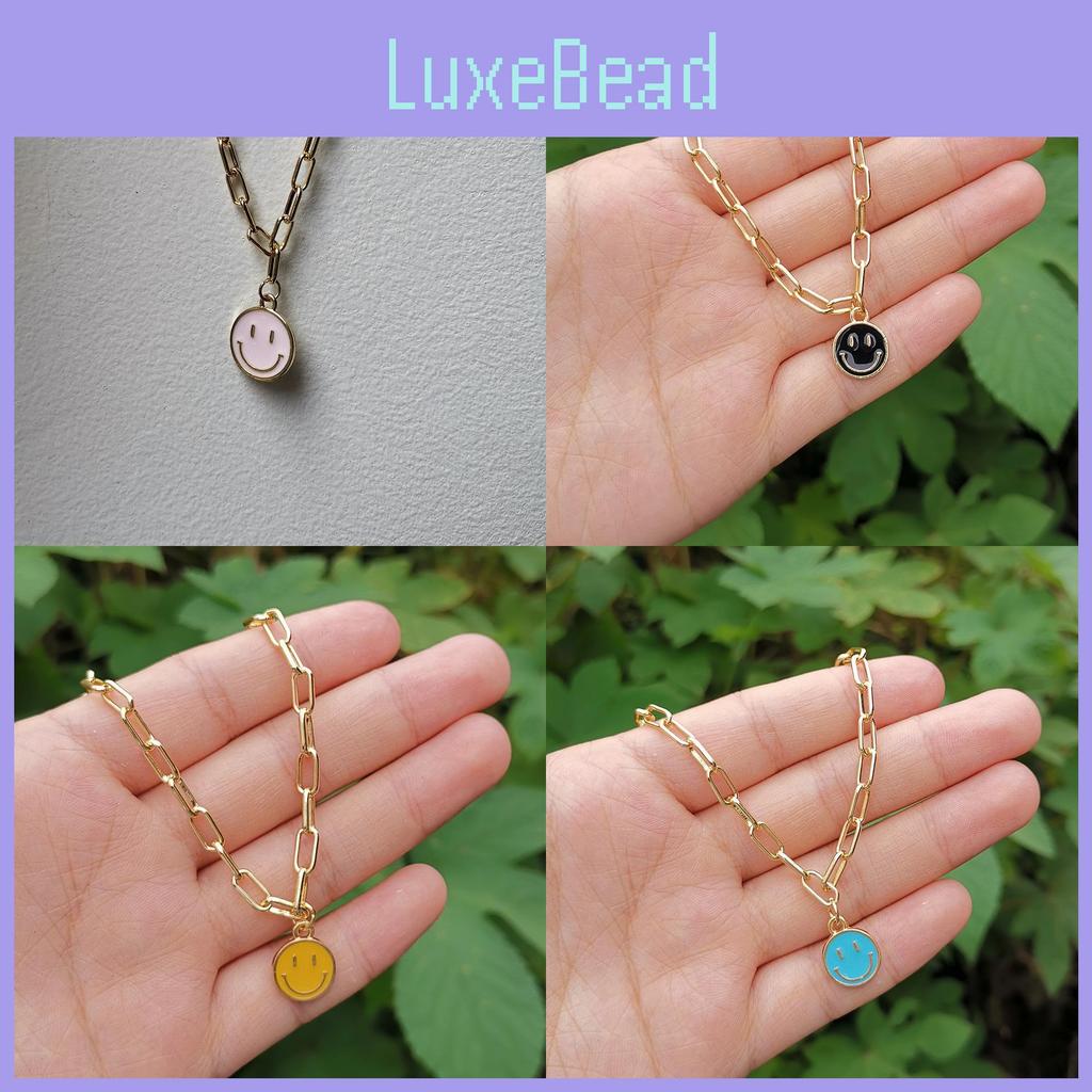 Trendy Alloy Smiley Face Necklace With Colorful Geometric Design For Stylish Fashion