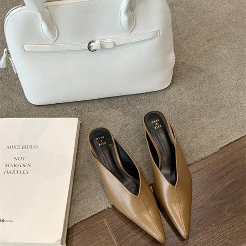 Fashion Women Pointed Toe Mule Slides Mid Heel Slippers Fashionable Open Toe Sandals