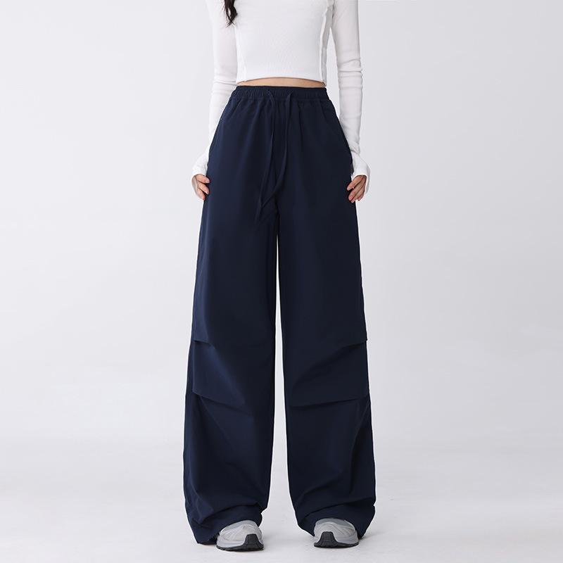 

Women s Fleece-Lined Wide-Leg Cargo Pants - Autumn/Winter 2025 S