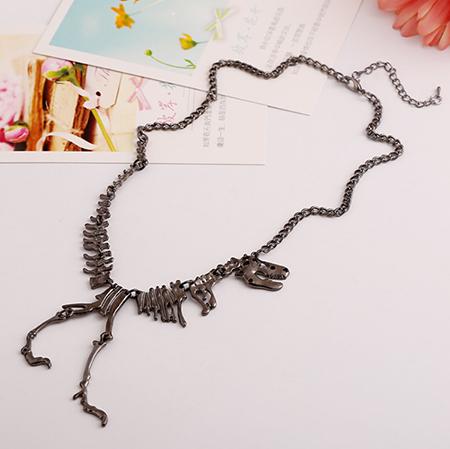 Sexy Long Necklaces Gothic Tyrannosaurus Rex Skeleton Dinosaur Pendant Charm Dragon Bone Jewelry Men Women Gifts