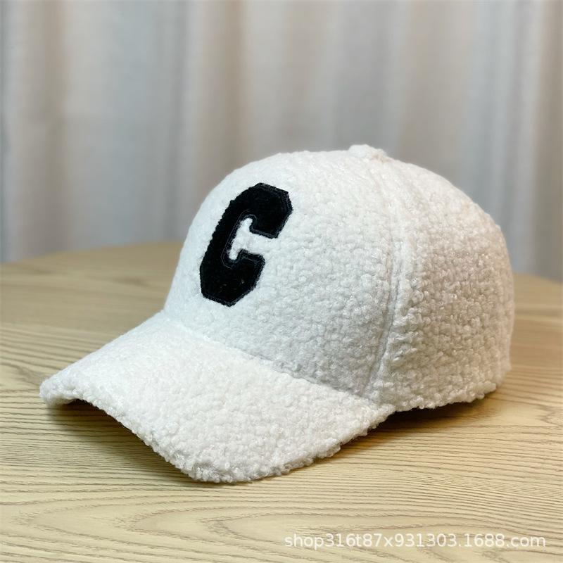 

New women s hats for autumn and winter C Letter-printed lamb wool warm baseball cap, Korean style casual duckbill cap for women, suitable for outdoor Adult54-60Adjustable белый