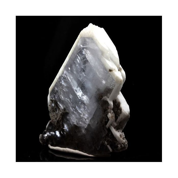 Pierres et Minéraux. Baryte. 321.0 ct. La Mure, Isère, France..