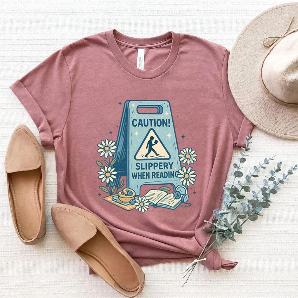 Caution Slippery When Reading Print Tshirt For Women Summer Short Sleeve Tees Loose Tops Books Lover Tshirt Womens Clothing S