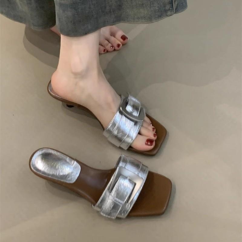 

Niche high heels temperament elegant nude belt buckle open toe word with stiletto sandals 40 серебряный