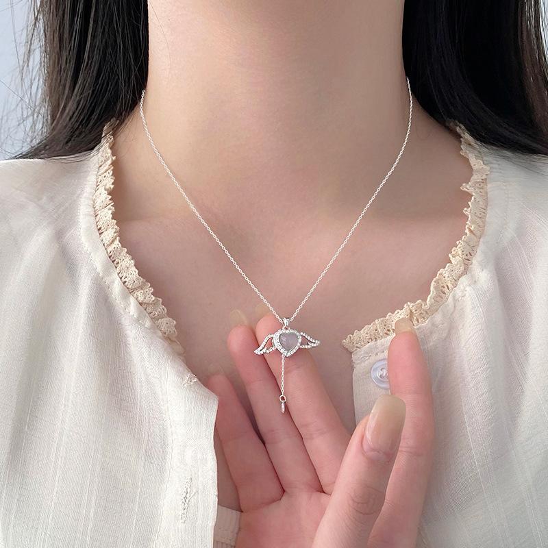 Light Luxury, Sweet Love, Angel Wings, Dynamic Tassel Necklace, Exquisite Collarbone Chain, Female