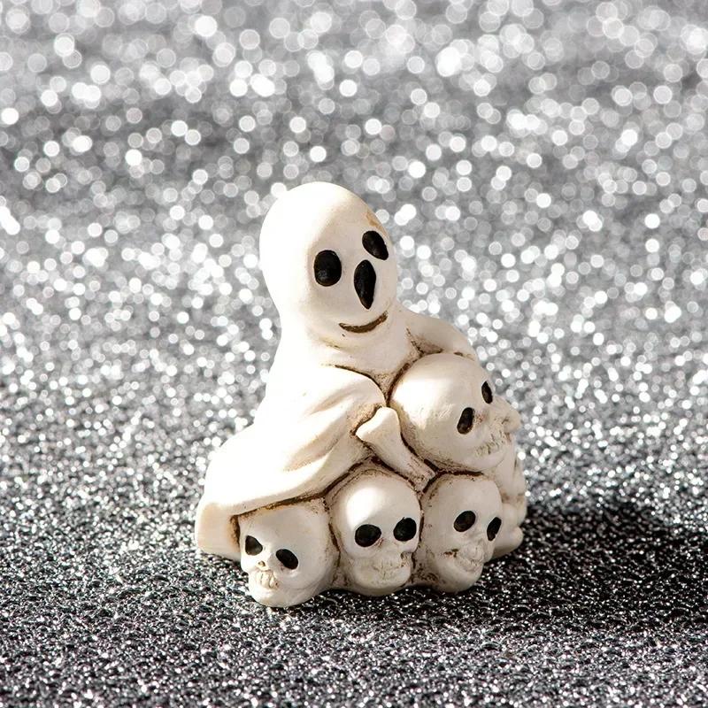 1Pc Halloween Resin Figurines Mummy Skull Bat Ghost Horror Bunny Candle Mini Ornament Micro Landscape DIY Scary Party Decoration