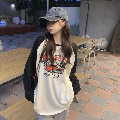 American Retro Women's Black & White Color Block Raglan Sleeve Top - Long Sleeve, Autumn/Winter Design