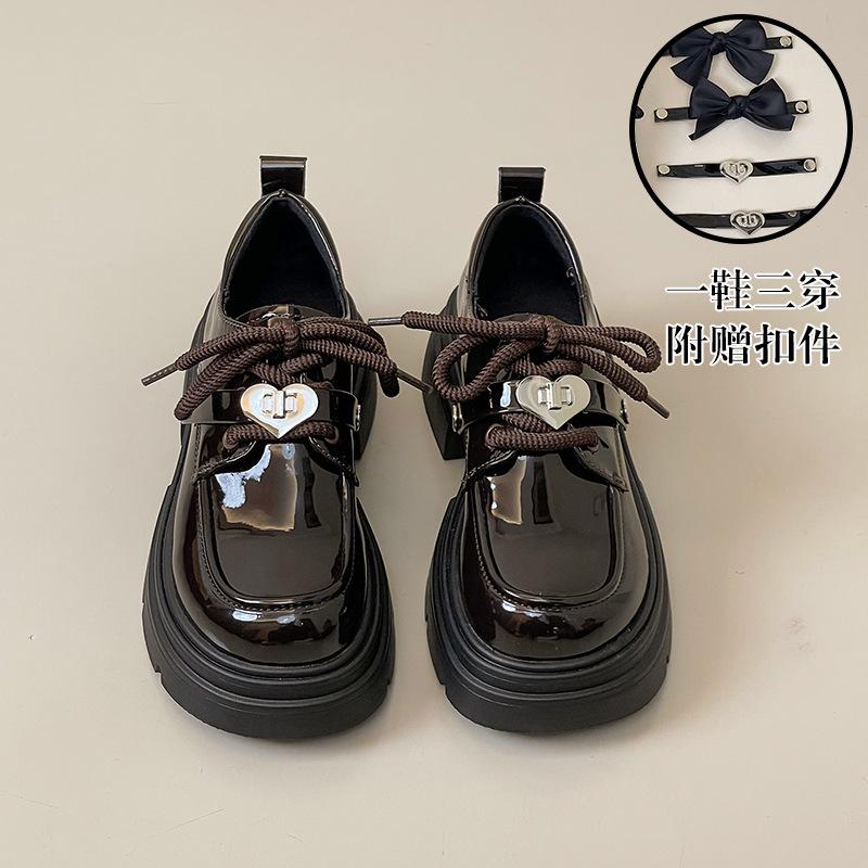 

Фань Цзея Корейские одинарные туфли женские 2025 весна новые ретро британский стиль универсальные толстый каблук милые крутые черные маленькие кожаные туфли 35