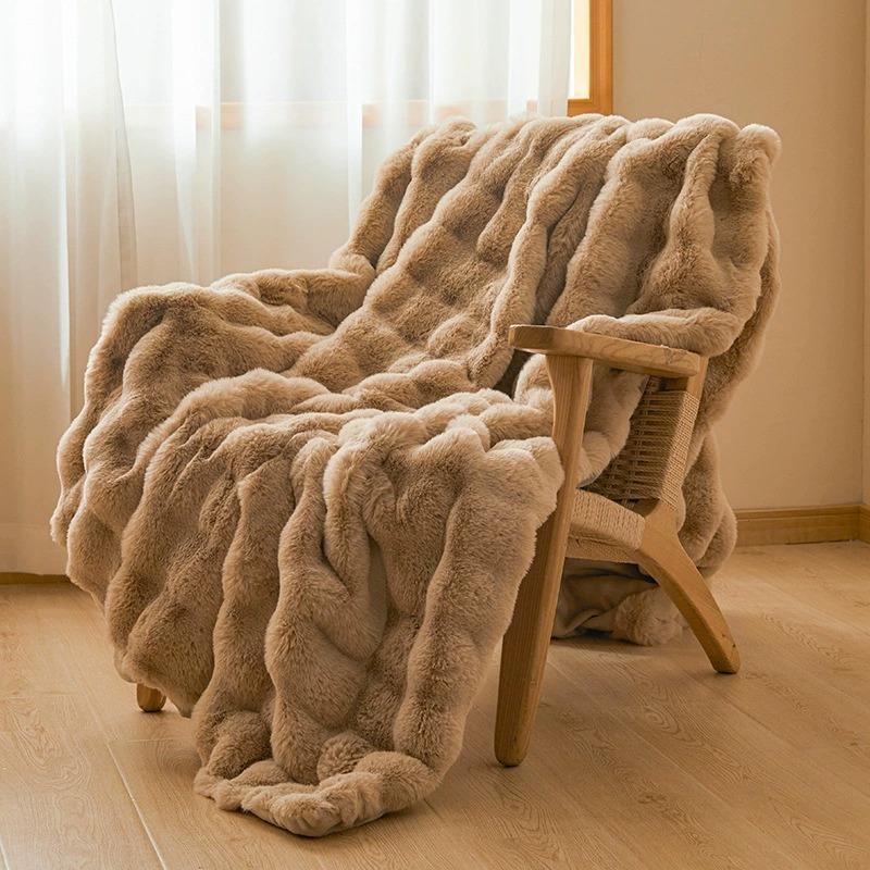 New Thickened Warmth Solid Color Coral Fleece Bed Blanket Fluffy Soft Double-sided Throw Blanket Seasons Universal Sofa Blanket