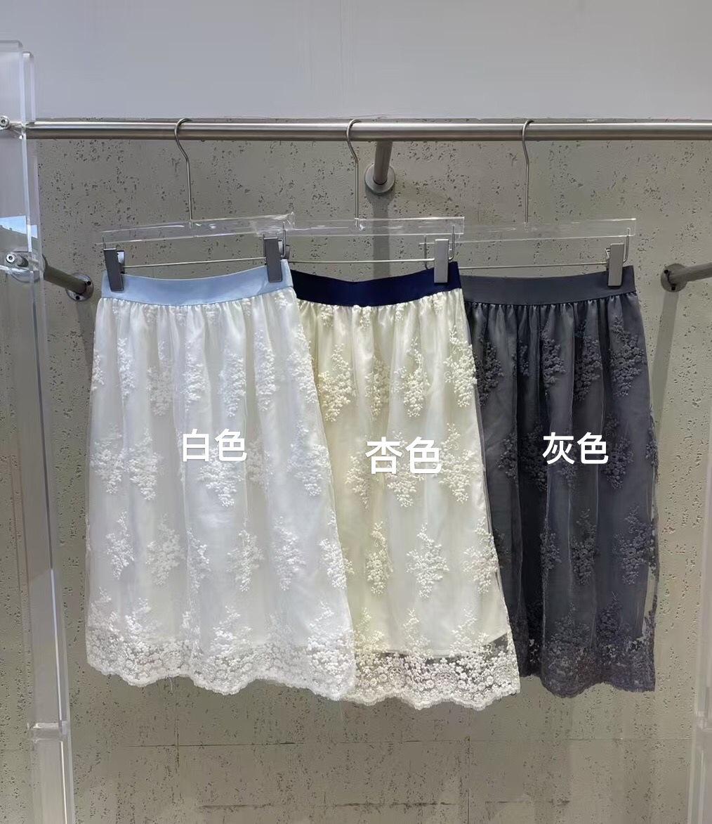 

Тондэмун 2025 весна и лето новые продукты милая и универсальная многослойная одежда вышитая кружевная юбка длинная юбка one size fits all серый