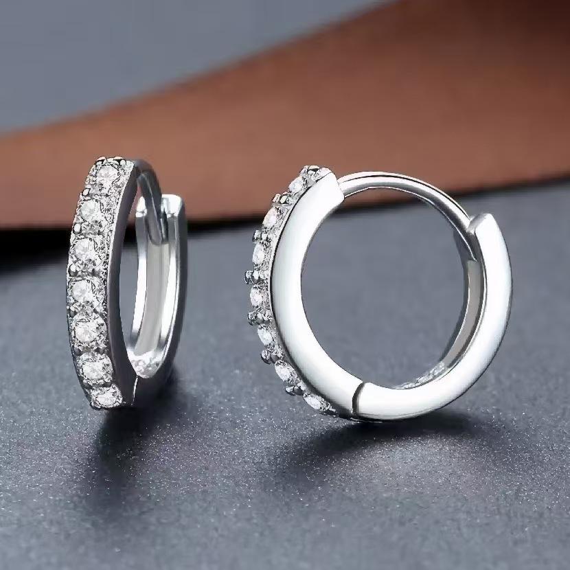 Round Diamond Mini Fashion Ear Cuff - Light Luxury Gold Ear Piercing Clip Earrings