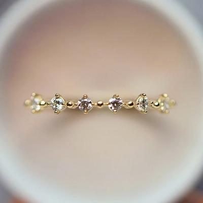 Huitan Bländande Små Kubisk Zirkonia Ringar för Kvinnor Guldfärg Minimalistisk Tunn Band Temperament Fingerring Statement Smycken