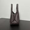 Hand-woven European and American Retro Texture Versatile Handbag Large Capacity Leisure Commuting Fashion Simple Tote Bag
