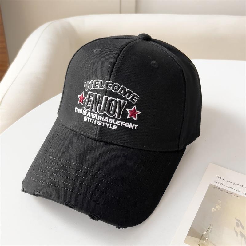 New Three Dimensional Embroidered Letter Baseball Hat for Women In Spring and Summer Fashion Versatile Sun Protection Baseball Cap Showing Small Face