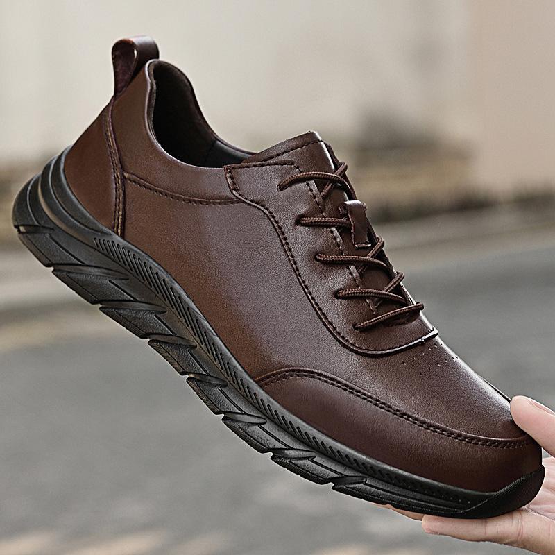 

Men s shoes 2025 autumn new high-end travel sports tide shoes leather surface low-top lace-up trend youth casual shoes 45 коричневый