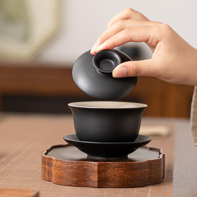 Black pottery covered bowl Kung Fu tea set Sancai covered bowl teacup single high-grade anti-scalding ceramic tea set household tea bowl