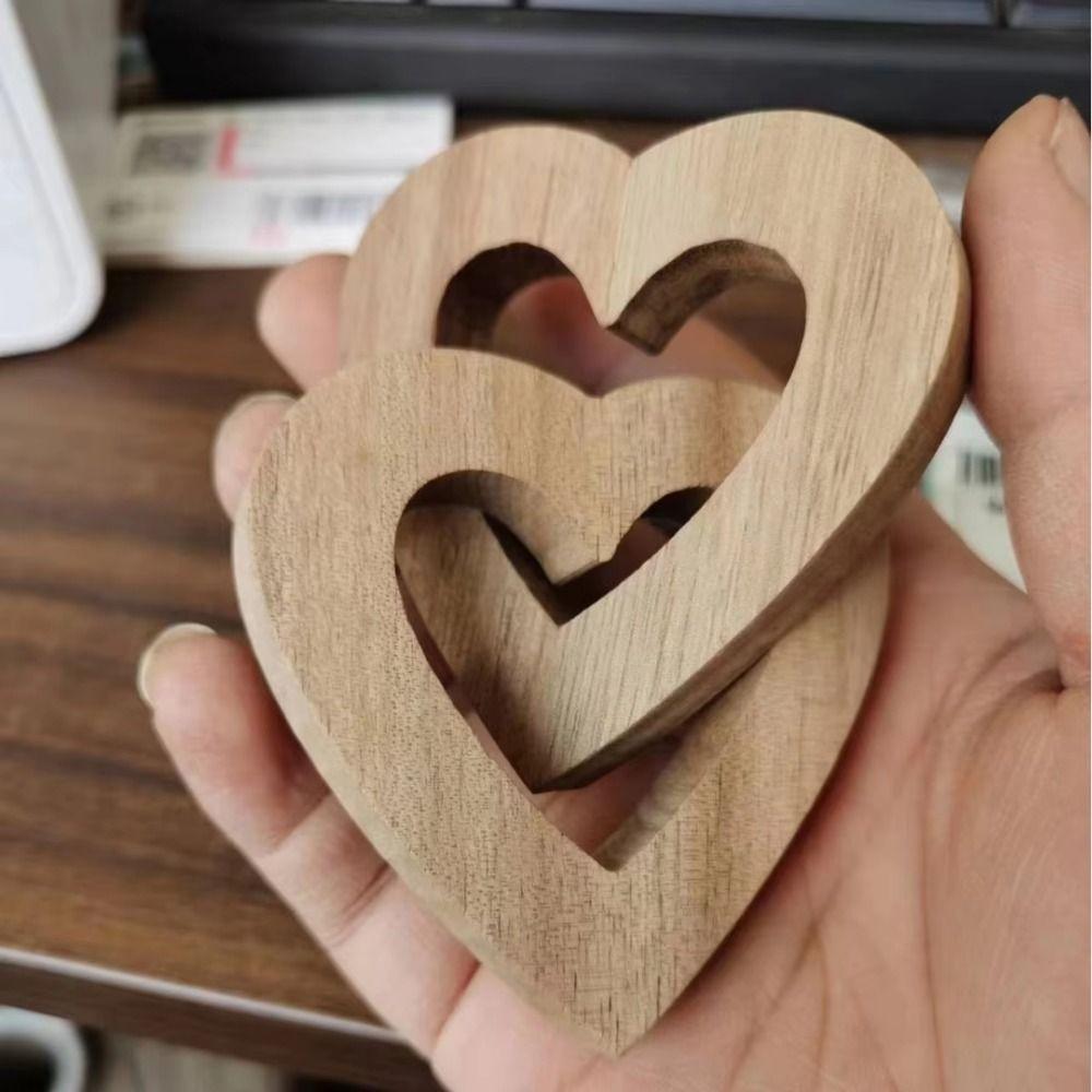 Heart-shaped Wooden Heart Ornament Smooth Surface Wood Connected Hearts  Valentine's Day