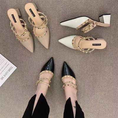 2025 neuer Sommer Französische Nieten High-End High-Heel Tasche Kopf Halbschuhe Damen Spitz Zehen dicker Absatz mit Rock Sandalen