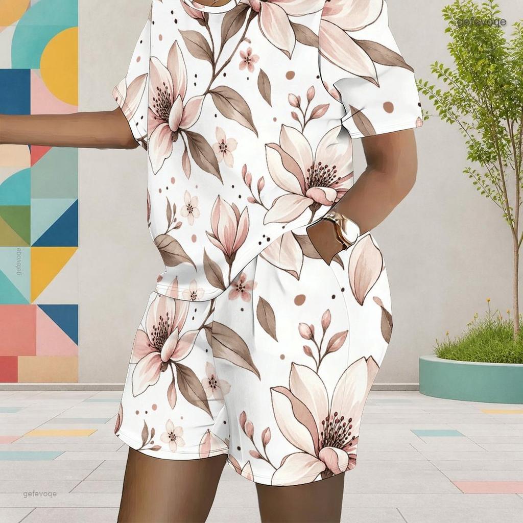Women Plus Size Floral Printed Round Neck Short Sleeve Top Pocket Shorts Two Piece Set
