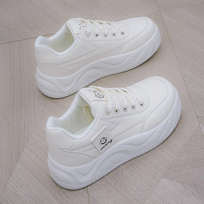 

Белые туфли на платформе, женская весенняя новинка, женская обувь, универсальные туфли для сноуборда, легкие дышащие туфли для папы, повседневная спортивная обувь 40