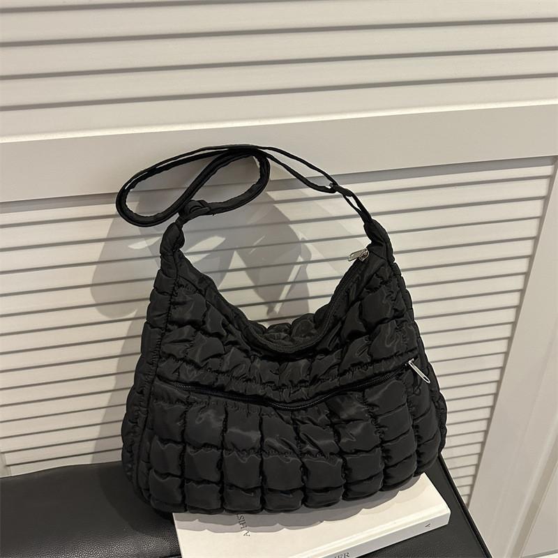 Street Style Large Tote Bag With Topzip Closure And Polyester Lining For Casual Daily Use