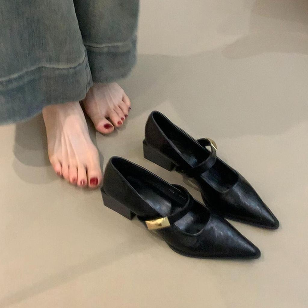 One Word with Small Leather Shoes, Women's Simple and Versatile Commuting Temperament, Single Shoes, Pointed Head, Shallow Mouth Mary Jane Shoes
