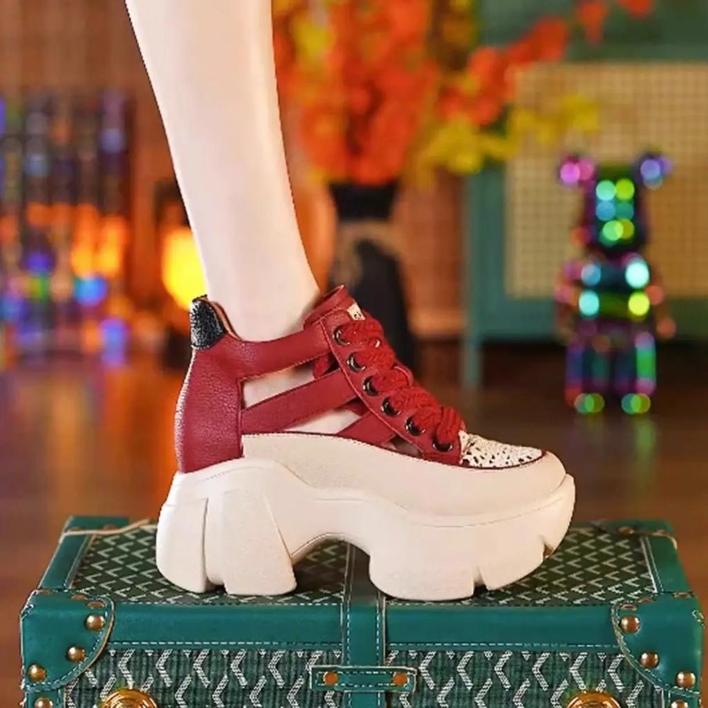 Fashion Hollow Summer Sandals Wedge Heels Sneakers Women High Platform Beach Flip Flops Casual Breathable Walking vulcanized shoes