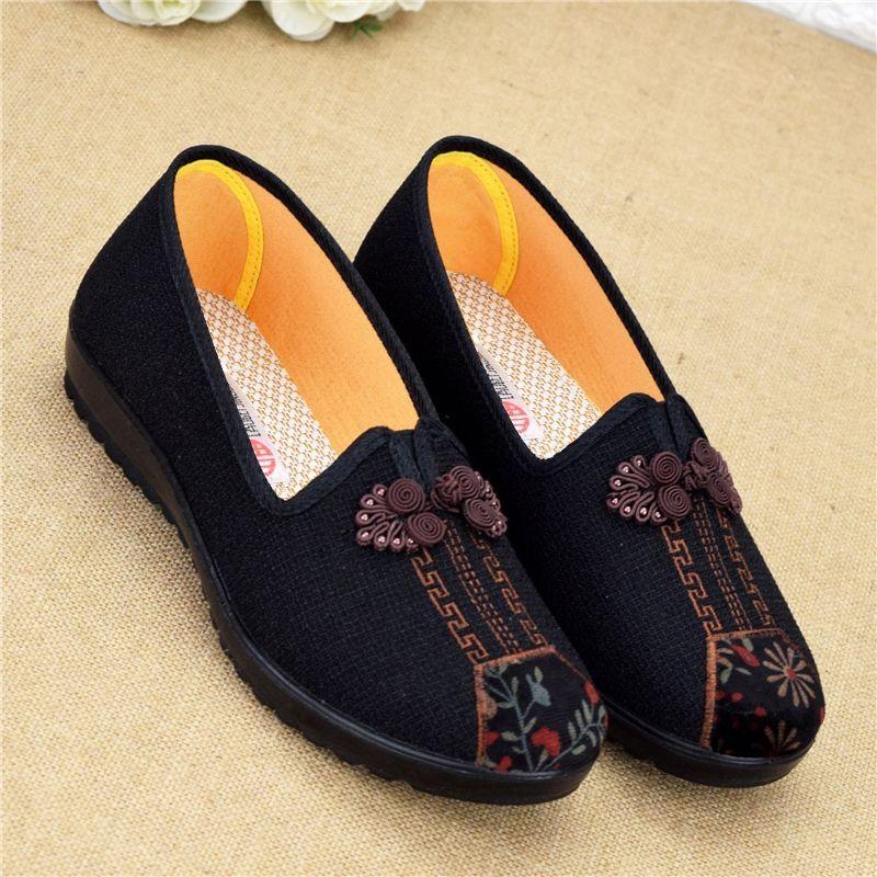 

Повседневная легкая удобная женская обувь для мам среднего возраста с нескользящей мягкой подошвой, дышащая, повседневная обувь для парней и бабушек 33 чёрный