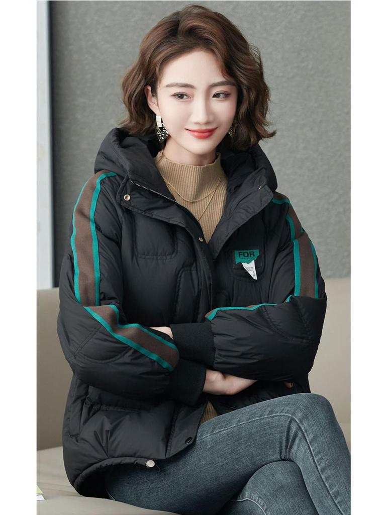 Women's Slim Fit Black Hooded Down Jacket - Fashionable Winter 2024 Short Coat