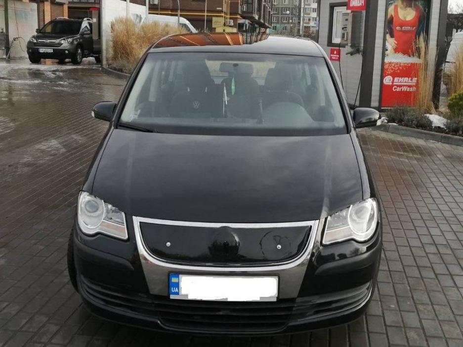 

Зимові грати (верхня, 2006-2010) Матова для Volkswagen Touran