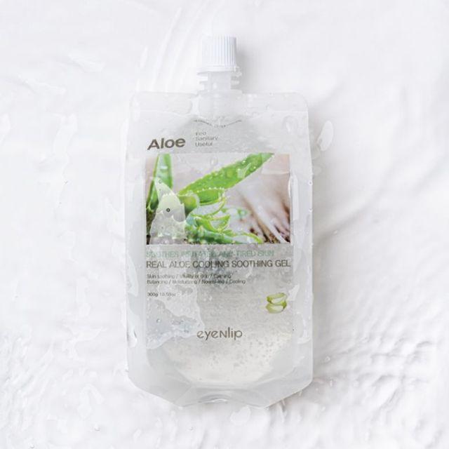 GYTXLUBW Dry Irritated Skin Soothing Cooling Real Aloe Cooling Soothing Gel