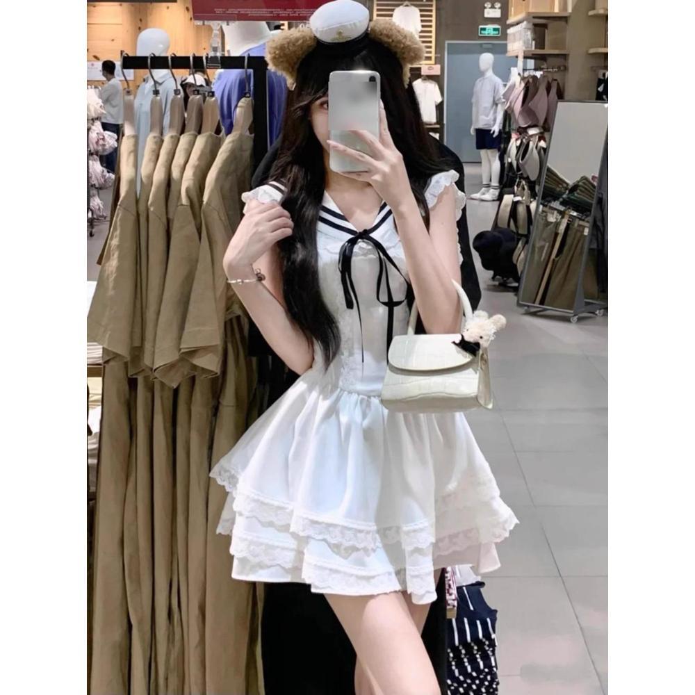 

Девичье темно-синее платье в академическом стиле без рукавов с пышной юбкой для энергичных студентов-искусствоведов XL (recommended 55-60 kg)