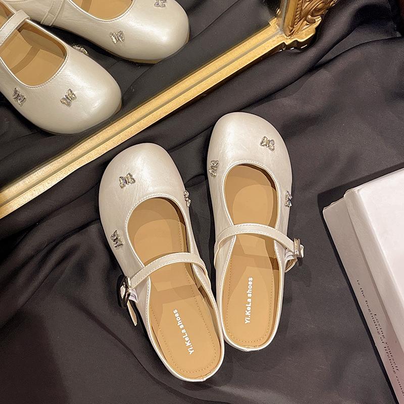 

Новая сумка со стразами, голова сзади пустые полушлепанцы, одно слово с круглой головой, плоская подошва, милые тапочки 40 бежевый