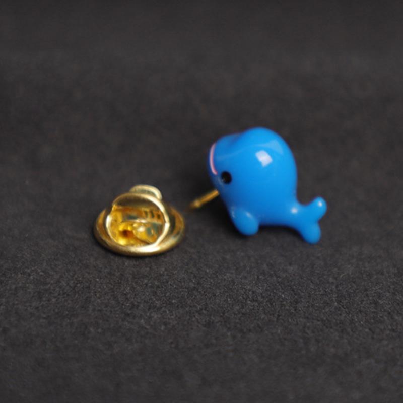 

Cute Cartoon Whale Bunny Brooch 3D Animal Badge Lapel Pin Clothes Collar Brooch Backpack Charm Lovely Jewelry Festival Gifts