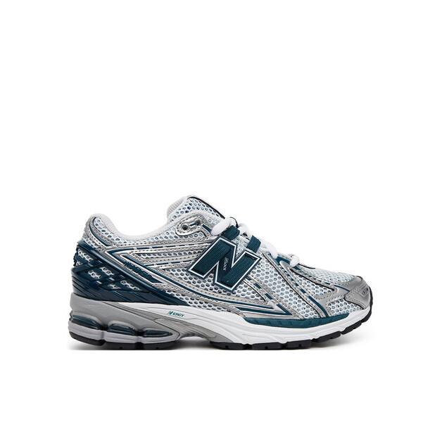 

Мужские кроссовки New Balance U1906rce srebrny 41.5