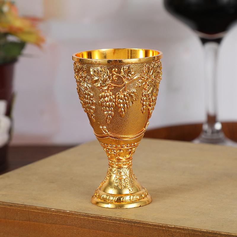 

1Pcs Mini 30Ml Spirits Cup Vodka Goblet New European Style Liquor Glasses Wedding Chalices Retro Alloy Red Liquor Glass 5