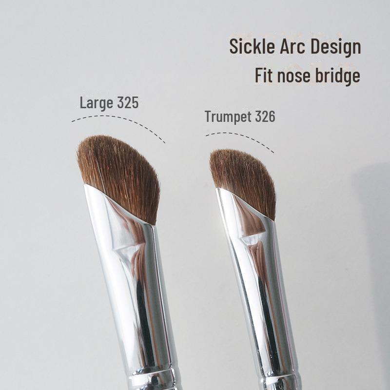 Gilded 326 Angled Sickle Nose Shadow Brush, Animal Hair 