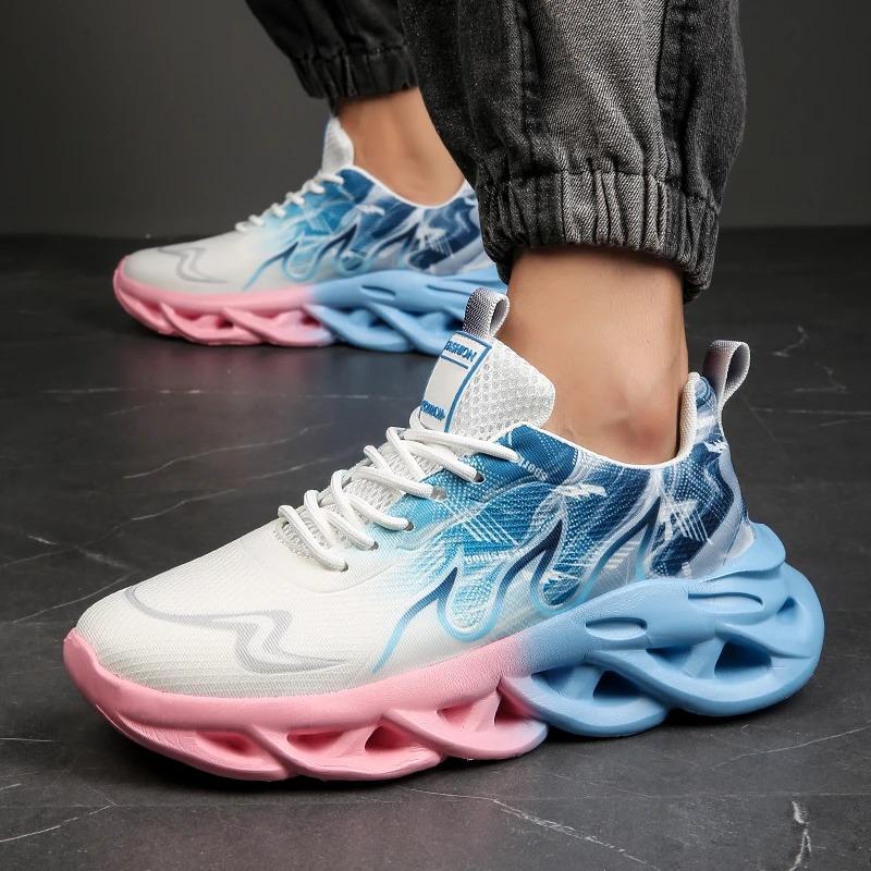 Neue Herren-Freizeit-Sportschuhe in Übergröße, Mode-Plateau, leichte Herrenschuhe, bequeme Outdoor-Punk-Schuhe, Herren-Sneaker