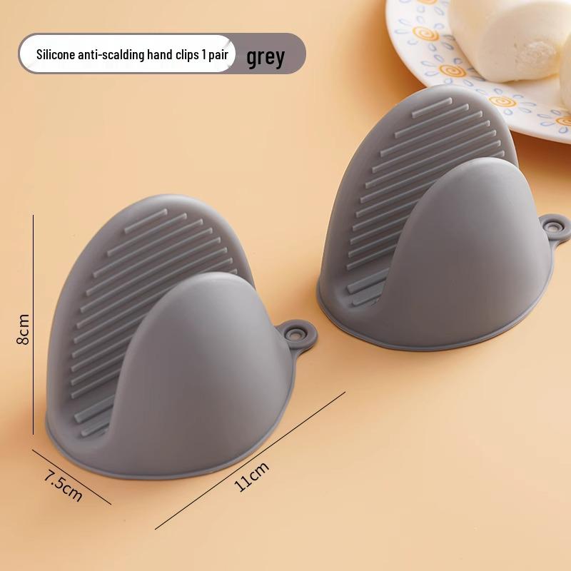 Izolované silikonové chňapky do trouby: Žáruvzdorné rukavice a klipy na kastrol pro pečení a bezpečnost v kuchyni